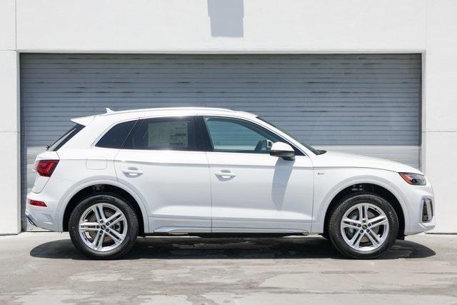 new 2025 Audi Q5 car, priced at $66,985