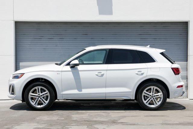 new 2025 Audi Q5 car, priced at $66,985