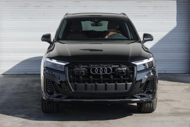 new 2025 Audi Q7 car, priced at $77,845