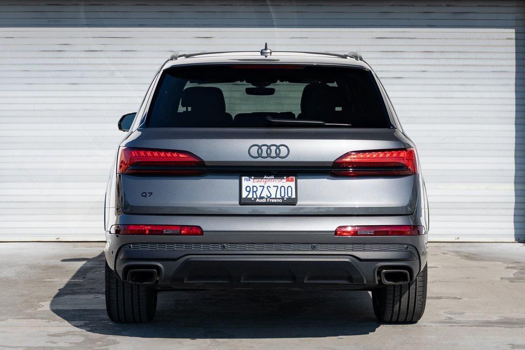 used 2025 Audi Q7 car, priced at $52,999