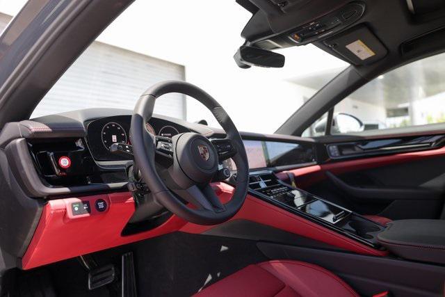 new 2025 Porsche Panamera car, priced at $138,095