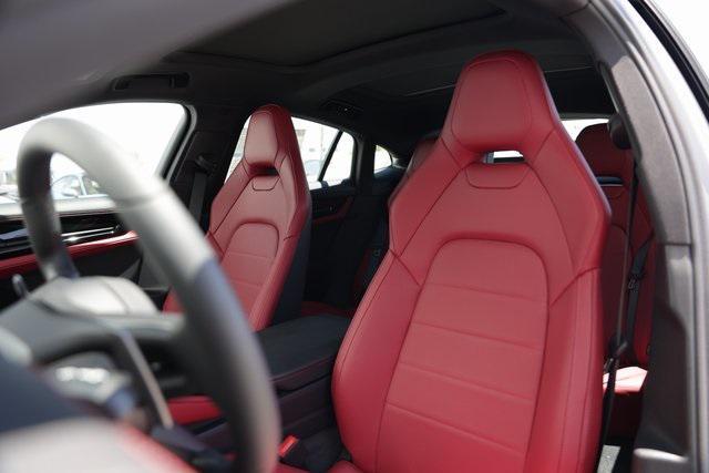 new 2025 Porsche Panamera car, priced at $138,095