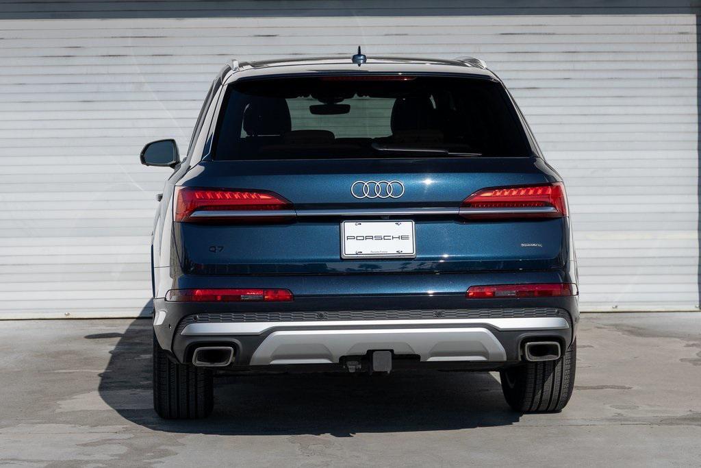 used 2025 Audi Q7 car, priced at $55,999