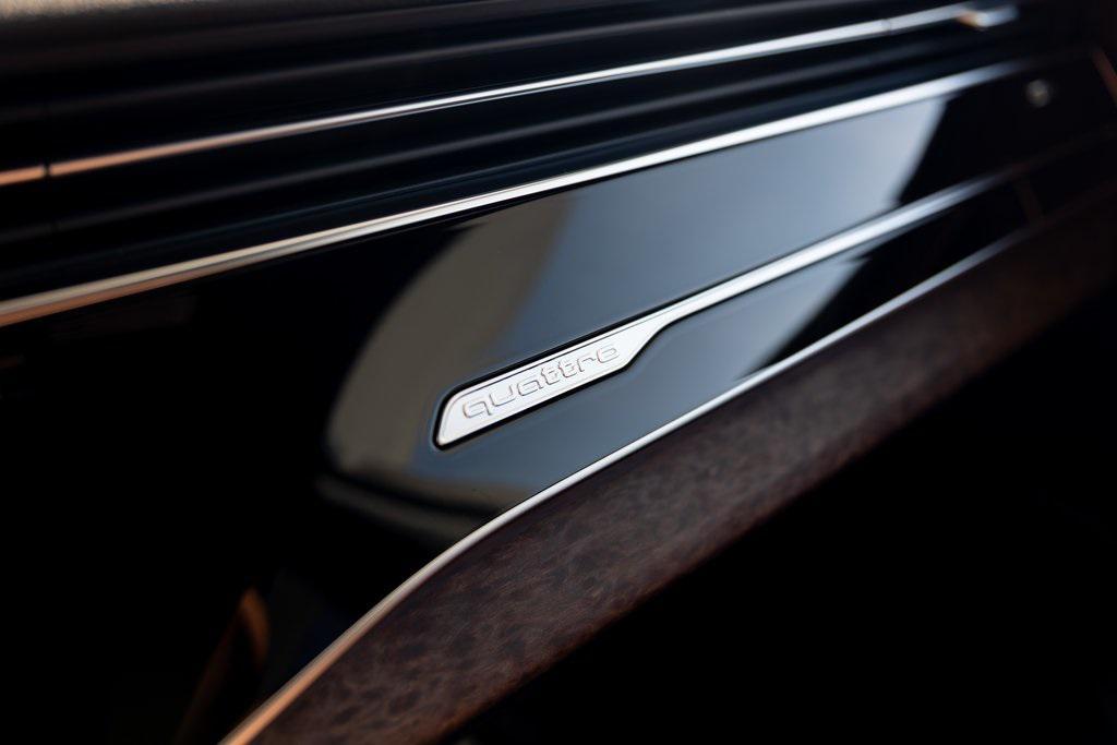 used 2025 Audi Q7 car, priced at $55,999