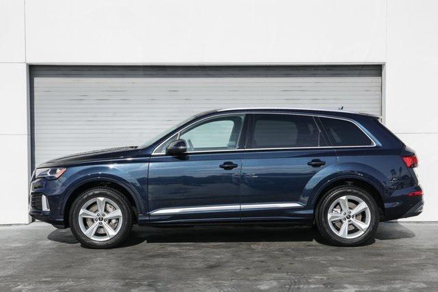 used 2024 Audi Q7 car, priced at $51,499