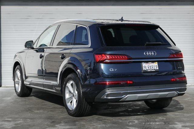 used 2024 Audi Q7 car, priced at $51,499