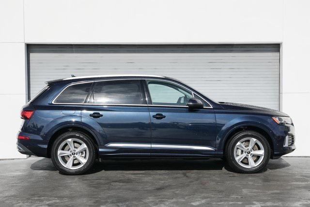 used 2024 Audi Q7 car, priced at $51,499