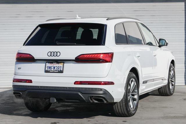 used 2025 Audi Q7 car, priced at $58,999