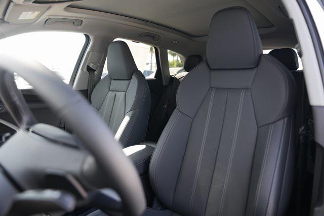 new 2025 Audi Q5 car, priced at $60,990