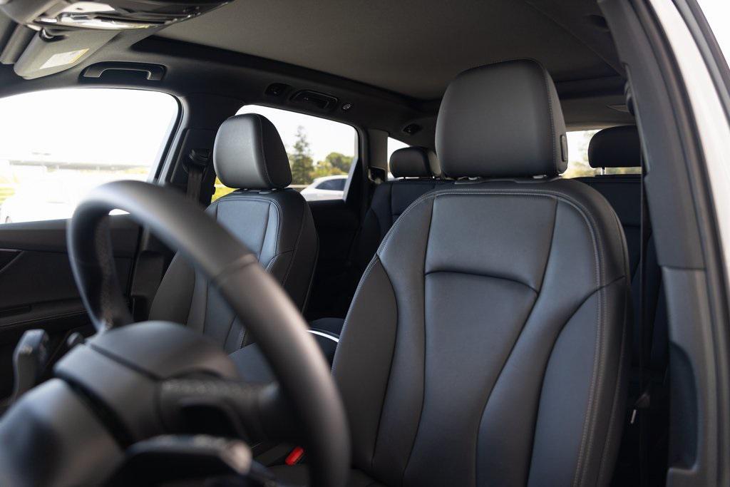 used 2025 Audi Q7 car, priced at $52,687