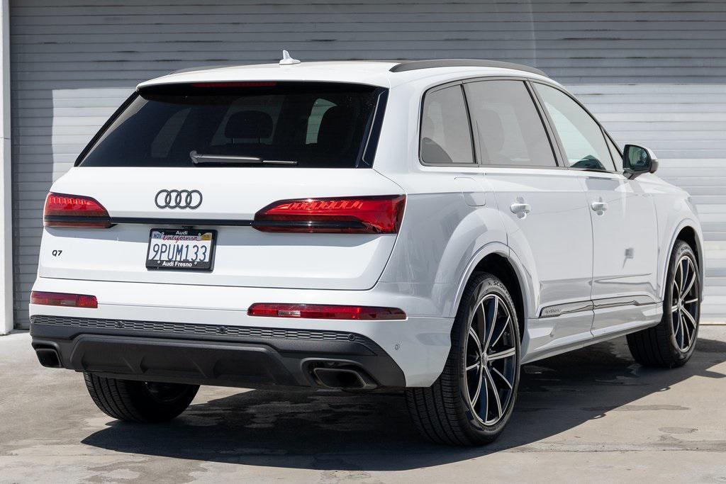 used 2025 Audi Q7 car, priced at $52,687