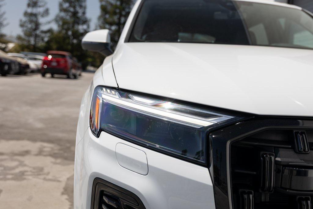 used 2025 Audi Q7 car, priced at $52,687