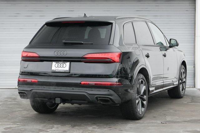 new 2025 Audi Q7 car, priced at $77,750