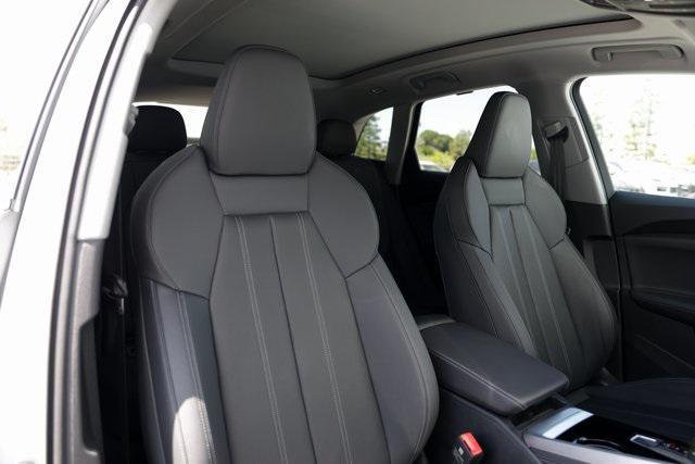new 2025 Audi Q5 car, priced at $61,300