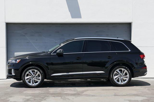 used 2022 Audi Q7 car, priced at $47,999