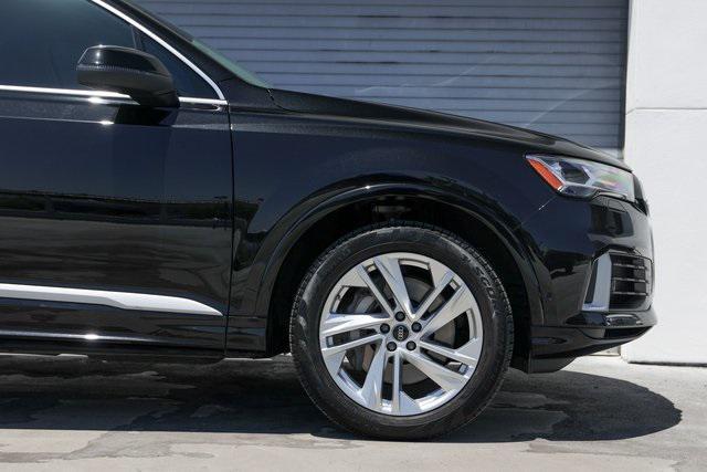 used 2022 Audi Q7 car, priced at $47,999