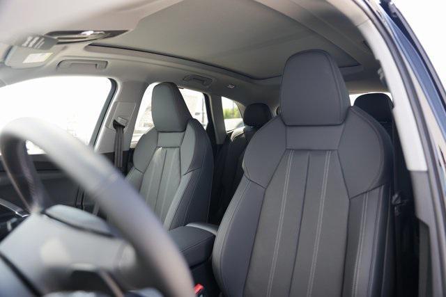 new 2025 Audi Q5 car, priced at $61,285