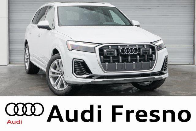 new 2025 Audi Q7 car, priced at $75,890