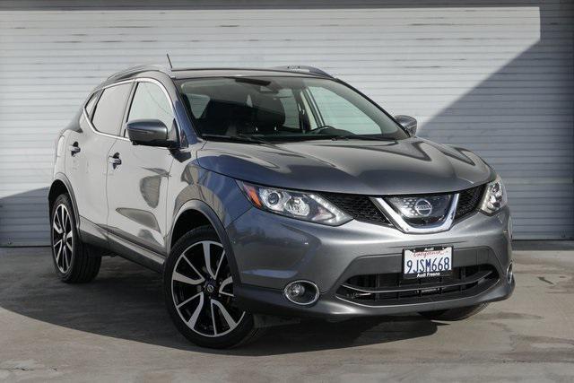 used 2018 Nissan Rogue Sport car, priced at $18,999