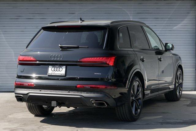 new 2025 Audi Q7 car, priced at $84,260