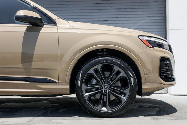 used 2025 Audi Q7 car, priced at $58,777