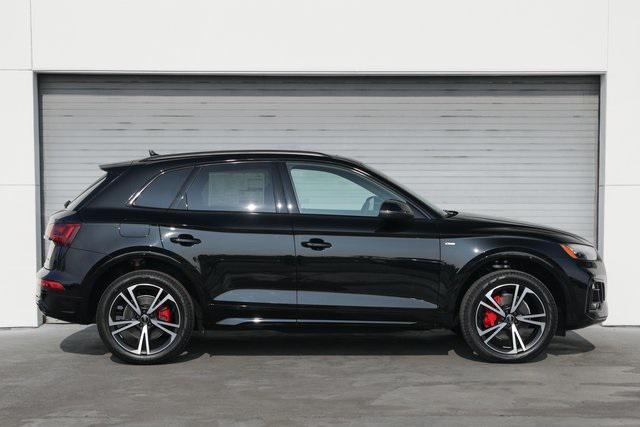 new 2025 Audi Q5 car, priced at $59,860