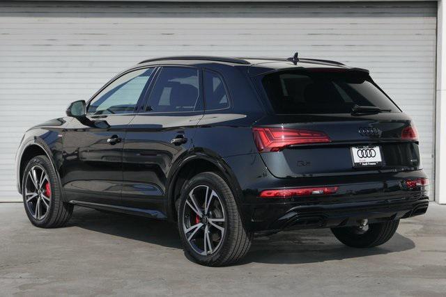 new 2025 Audi Q5 car, priced at $59,860