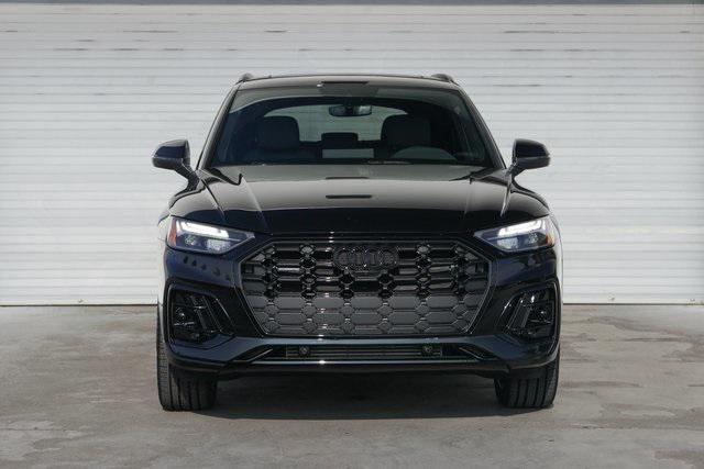 new 2025 Audi Q5 car, priced at $59,860