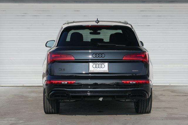 new 2025 Audi Q5 car, priced at $59,860