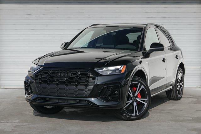 new 2025 Audi Q5 car, priced at $59,860