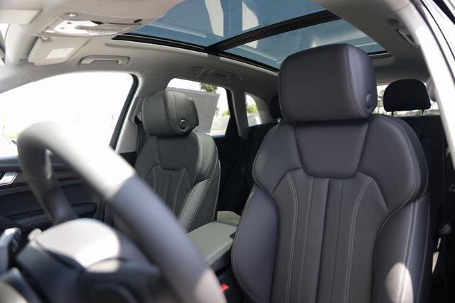 new 2025 Audi Q5 car, priced at $66,035