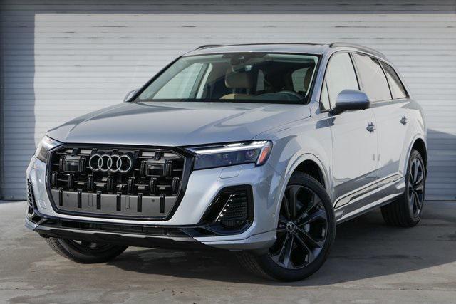 new 2025 Audi Q7 car, priced at $77,750