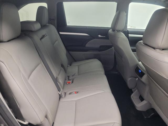 used 2017 Toyota Highlander Hybrid car, priced at $26,095