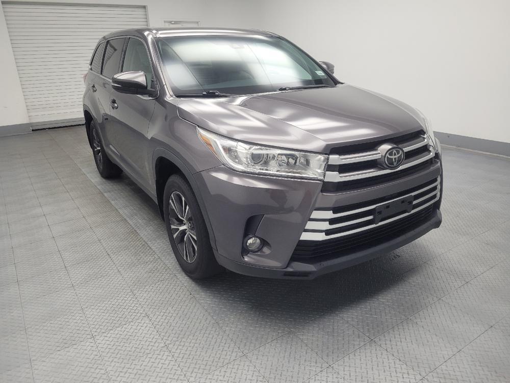 used 2019 Toyota Highlander car, priced at $24,495