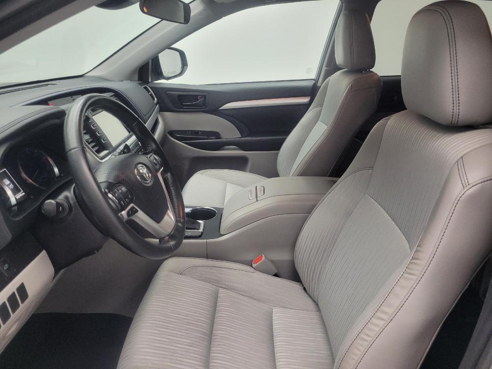 used 2019 Toyota Highlander car, priced at $24,495