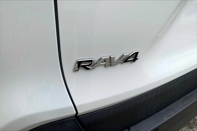 used 2020 Toyota RAV4 car, priced at $21,268