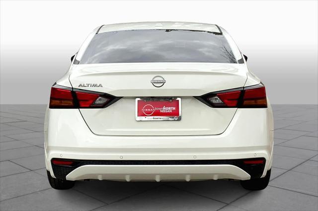 new 2025 Nissan Altima car, priced at $26,901