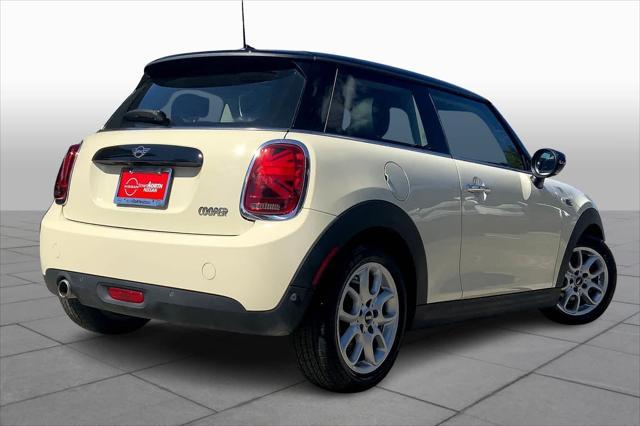 used 2020 MINI Hardtop car, priced at $18,796