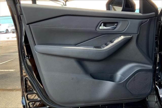 new 2025 Nissan Rogue car, priced at $39,760