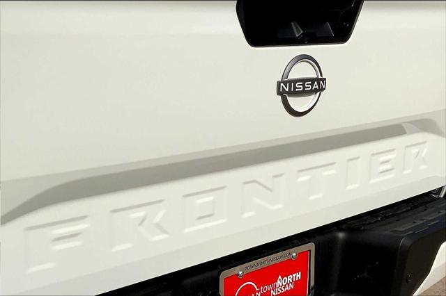 new 2025 Nissan Frontier car, priced at $39,925