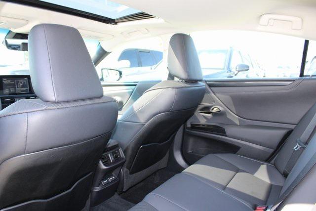 used 2022 Lexus ES 350 car, priced at $31,988