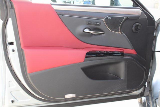 used 2023 Lexus ES 350 car, priced at $43,988