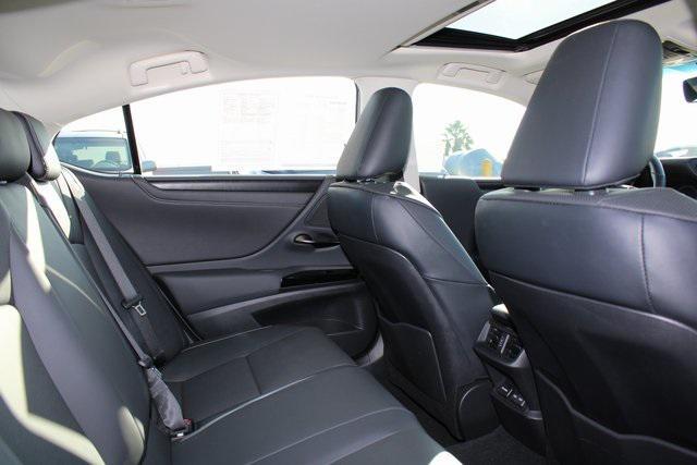 used 2024 Lexus ES 300h car, priced at $39,988