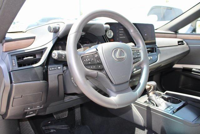 used 2023 Lexus ES 300h car, priced at $38,988