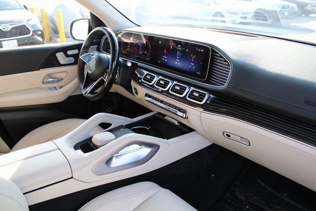 used 2024 Mercedes-Benz GLE 450 car, priced at $53,988