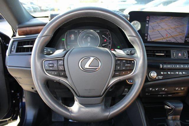 used 2022 Lexus ES 300h car, priced at $39,988