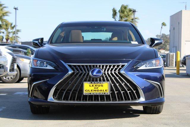 used 2022 Lexus ES 300h car, priced at $39,988