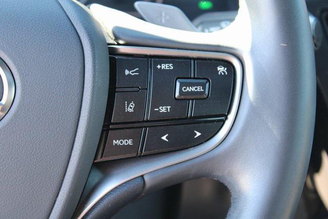 used 2025 Lexus ES 350 car, priced at $40,988