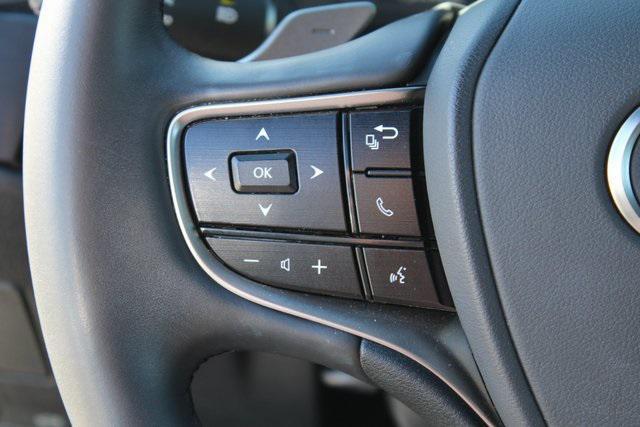 used 2025 Lexus ES 350 car, priced at $40,988