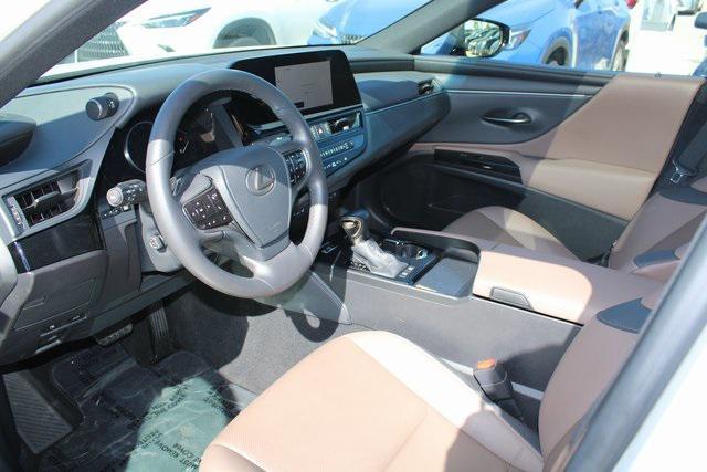 used 2023 Lexus ES 300h car, priced at $38,988